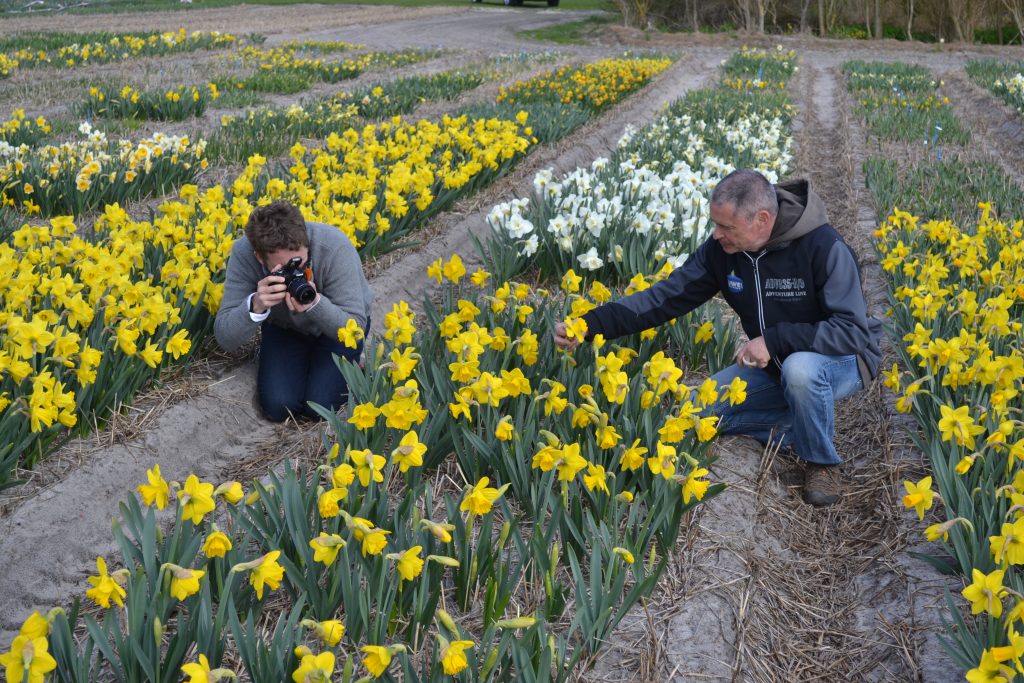 ea & carlos in field