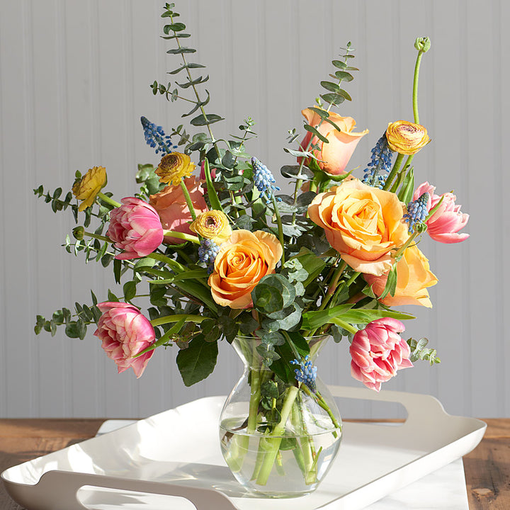 Semia's Artistic Bouquet with Vase