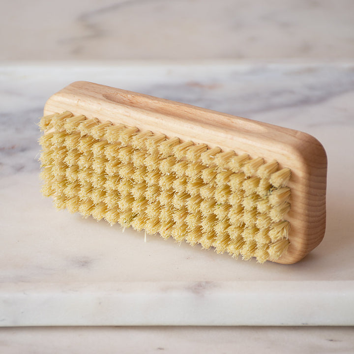 Gardener's Beech Wood Nail Brush