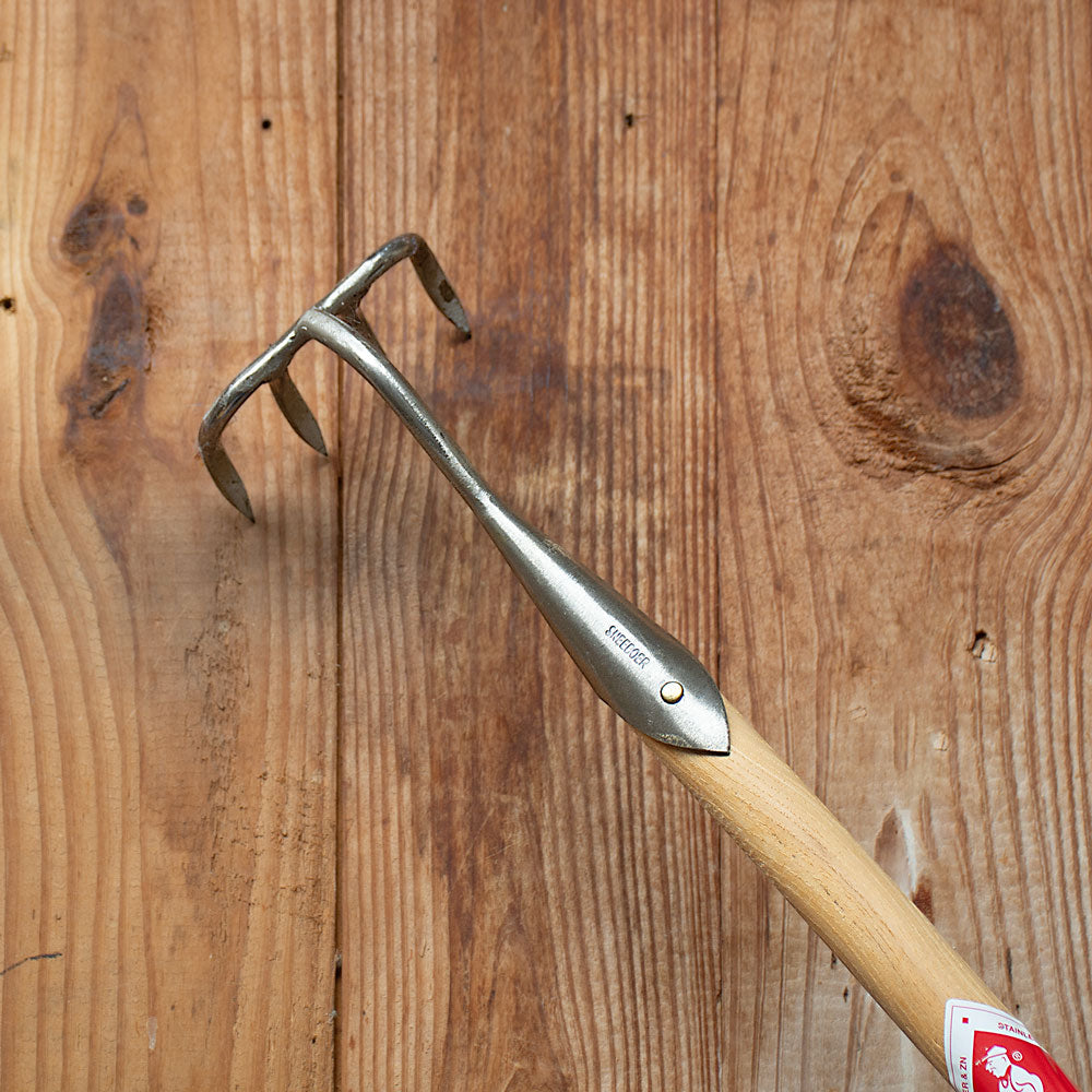 Sneeboer Gardener's Go-To Rake
