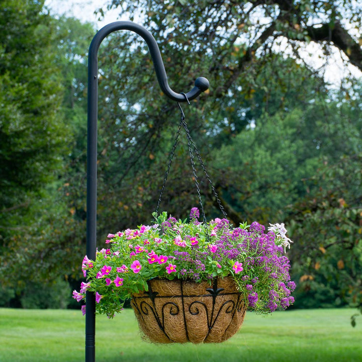 The Beast' Garden Hook