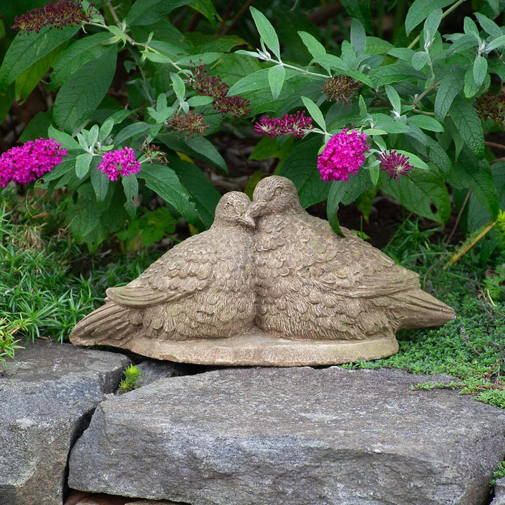 Lovebirds Statue