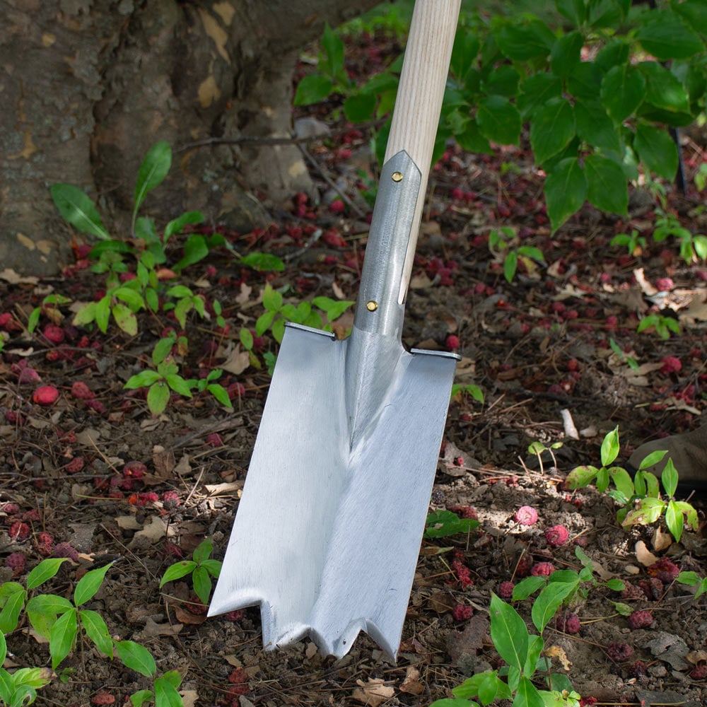 Sneeboer Toothed Spade