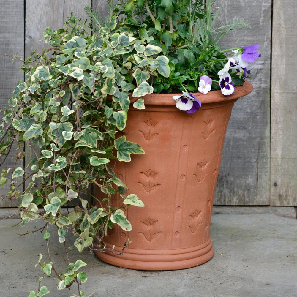 Whichford Wallpaper Tulip Pot