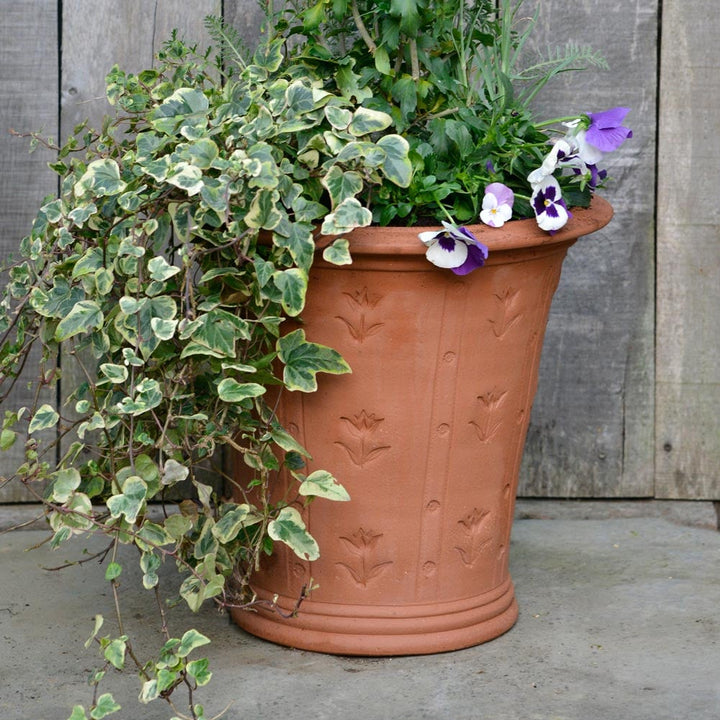 Whichford Wallpaper Tulip Pot