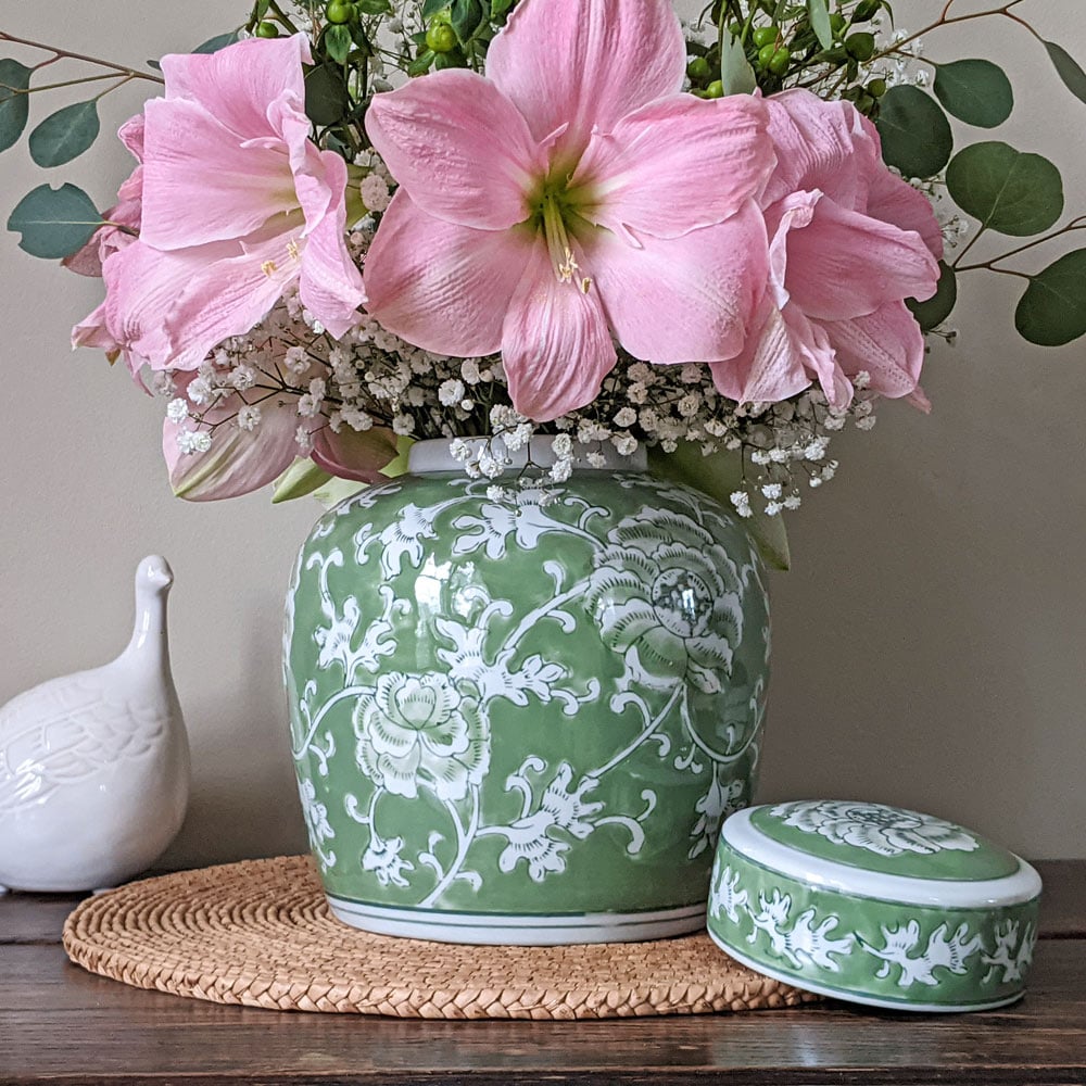 Imperial Temple Lidded Jar, Green & White