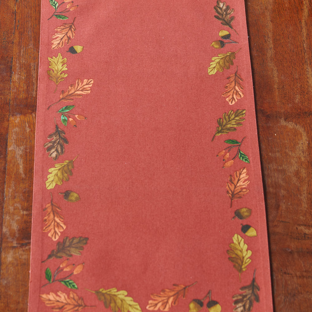 Oak & Acorn Table Runner