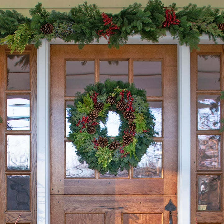 Canella Berry & Cone Wreath