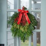  Canella Berry & Cone Door Greeter