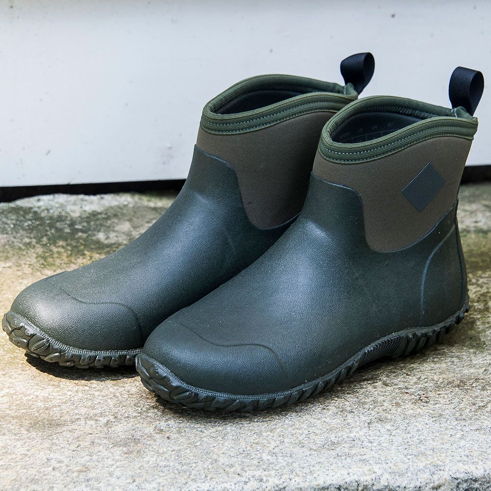 New England Weather Ankle Boots Green White Flower Farm