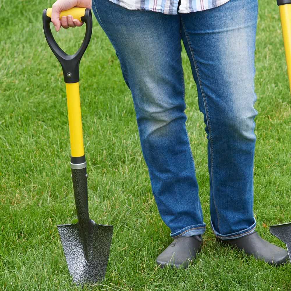 Spear Head Spades® Shovel White Flower Farm
