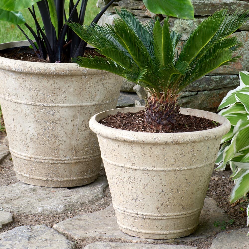 Etna Ringed Planters
