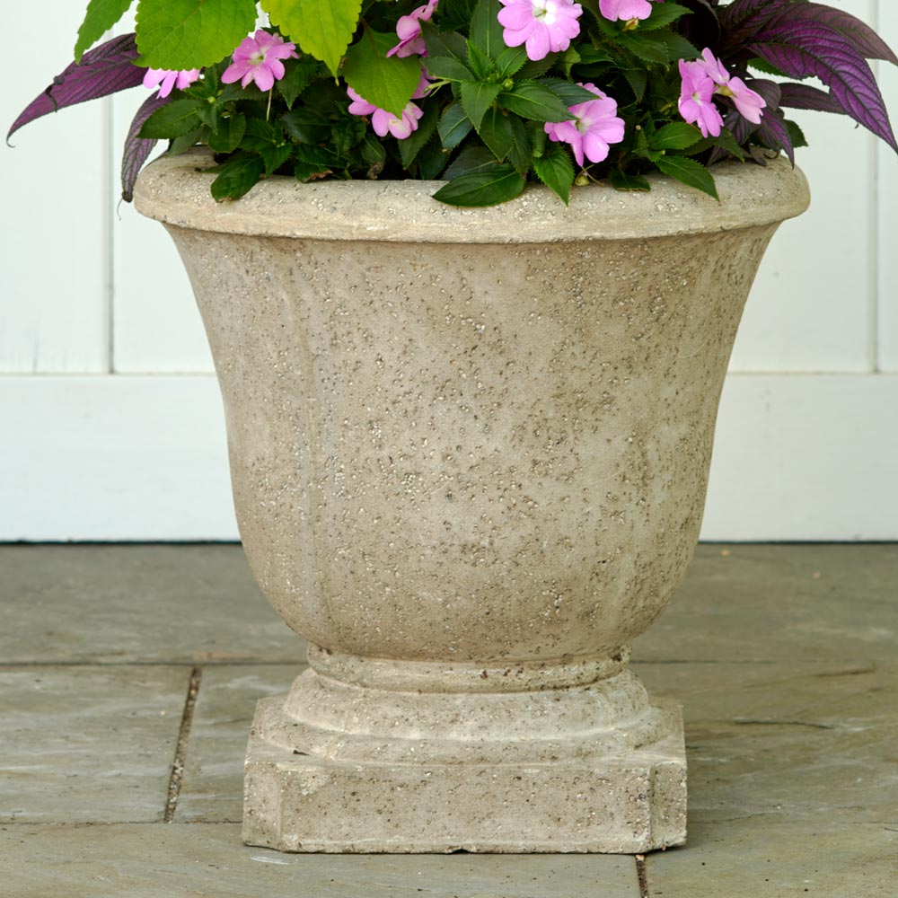 Albani Urn, natural