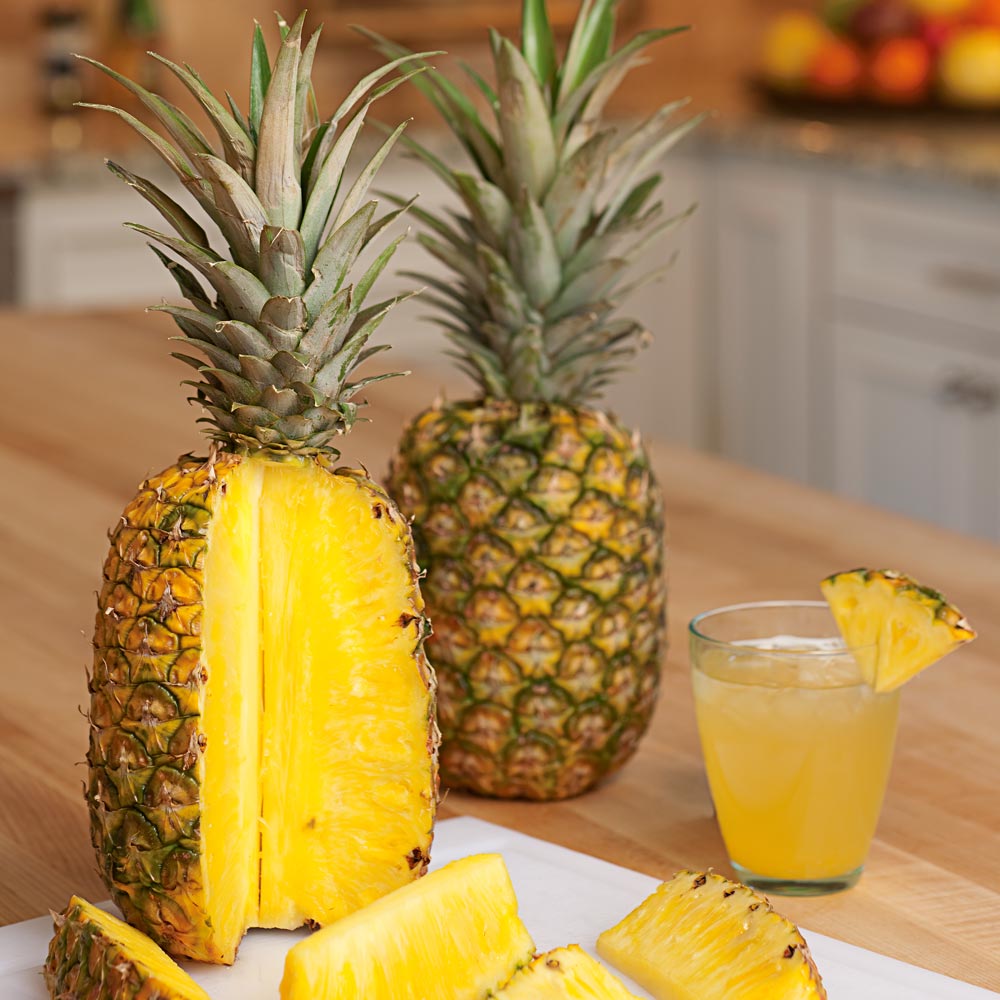 Tropical Gold® Pineapples from Hawaii, set of 2