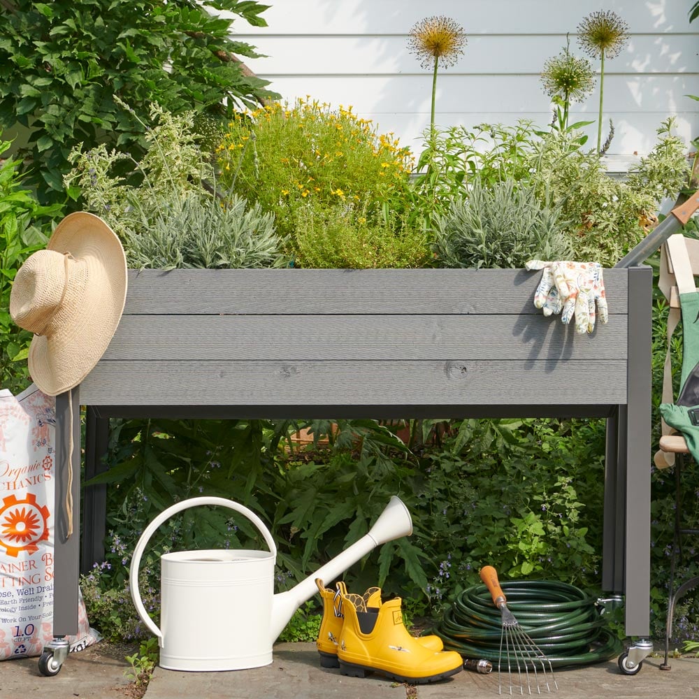 Spruce Self-Watering Elevated Planter