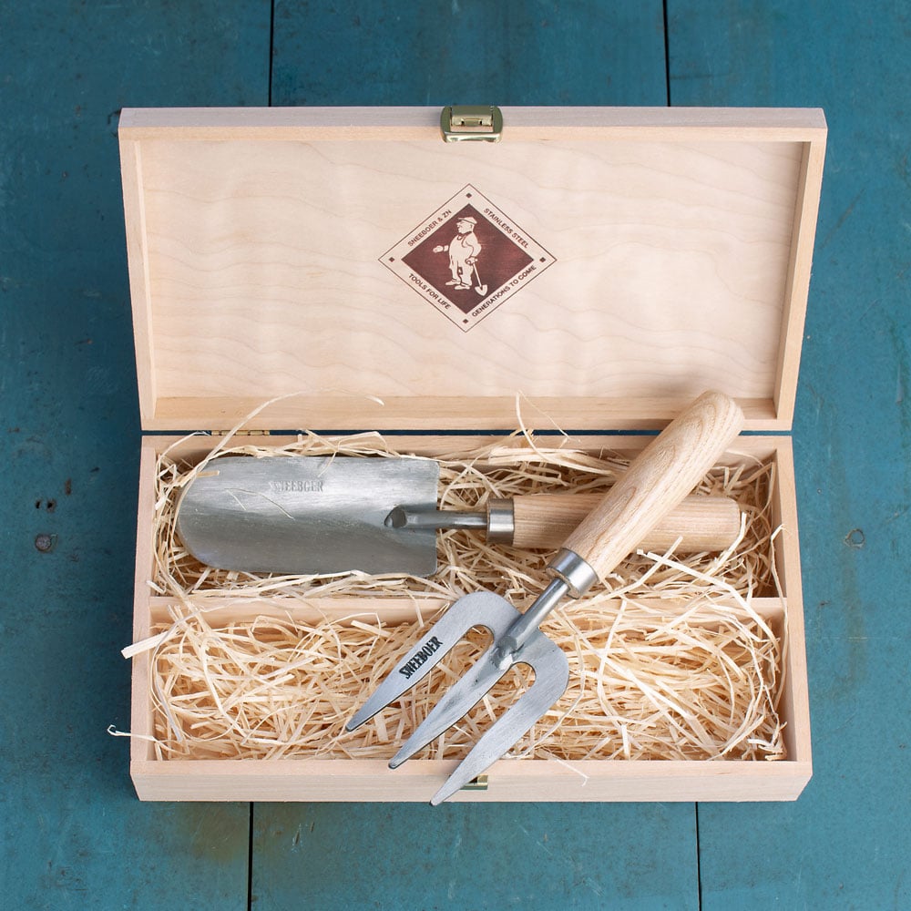 Sneeboer Children's Hand Tool Set