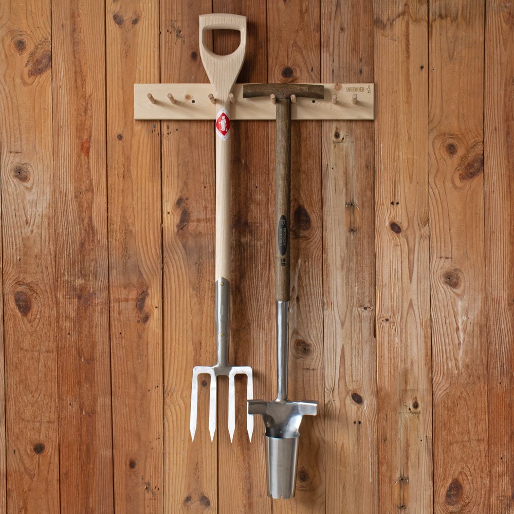 Sneeboer Rack for Long-Handled Tools