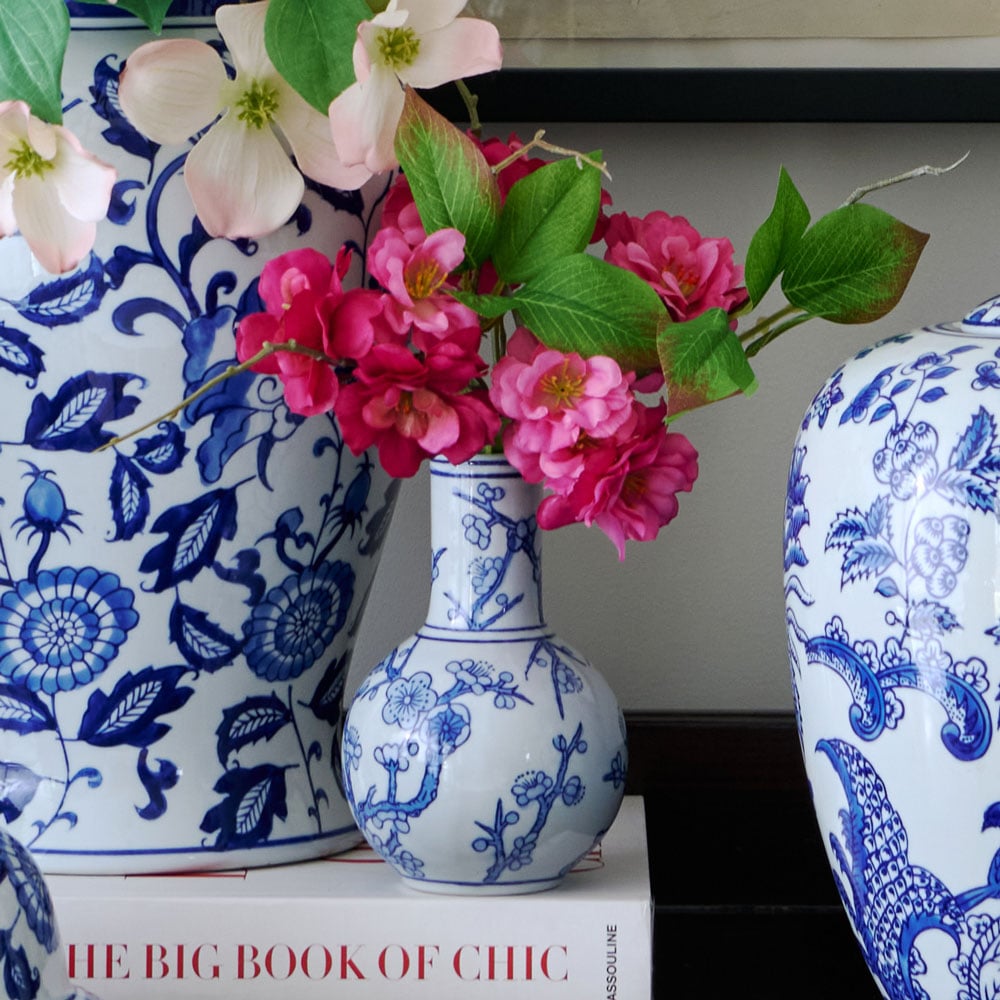 Chinoiserie Bud Vase, Blue 