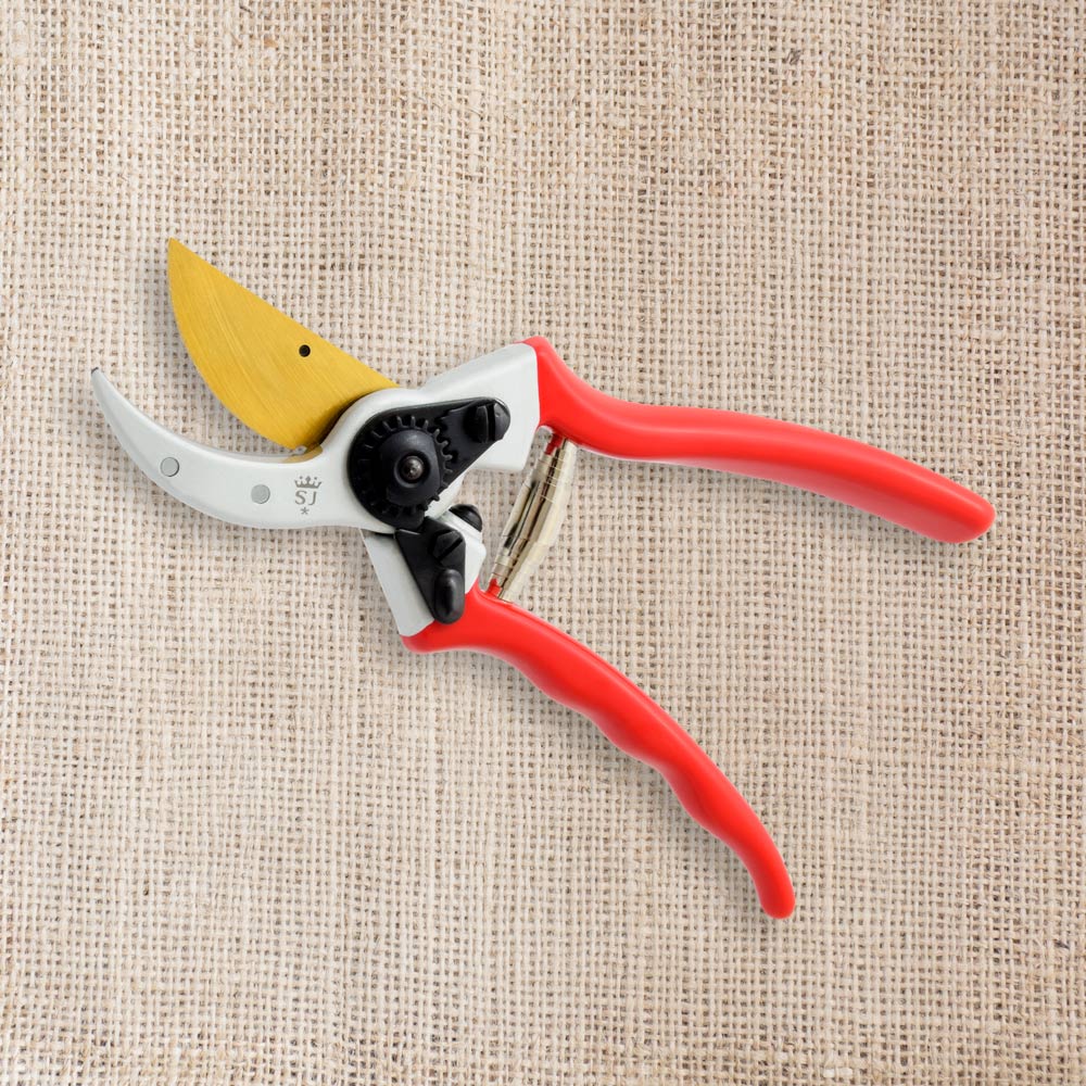 Spear & Jackson Titanium-Coated Heavy Duty Pruners